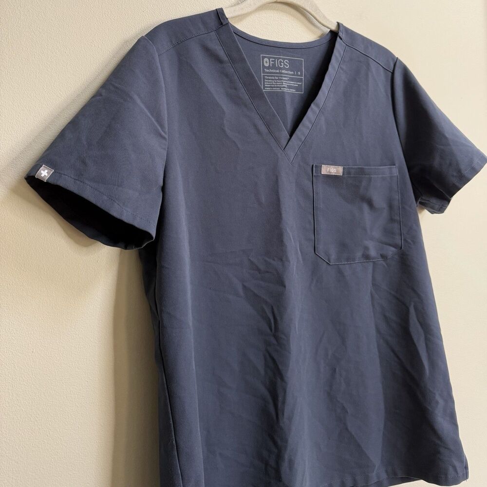 FIGS Night Sky Blue Grey Catarina One-Pocket Scrub Top Size Small - Picture 6 of 12